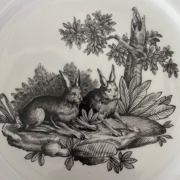 Mottahedeh Metropolitan Museum of Art Du Paquier plates 4 boar dog rabbits  fox - Picture 2 of 12